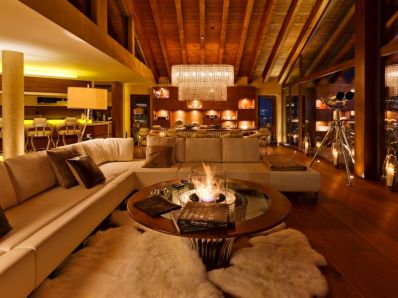 stunning lounge